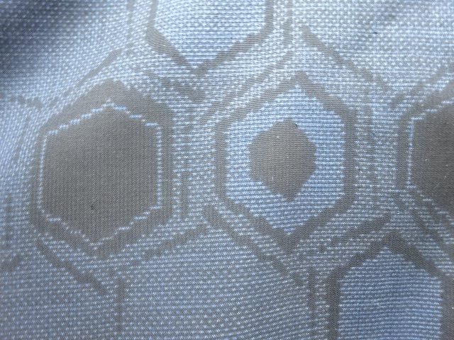 JAPANESE KIMONO / ANTIQUE KIMONO / SILK / DORO OSHIMA TSUMUGI (5 maruki) / WOVEN KIKKO